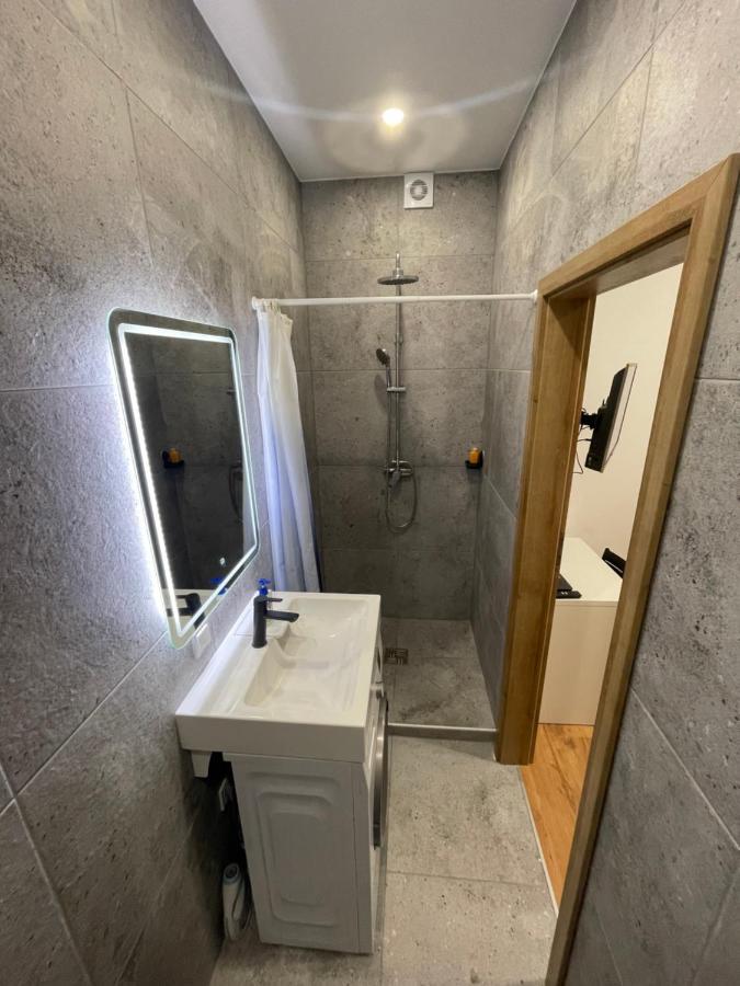 Airport Apartment 29 Self Check-In Free Parking Вильнюс Экстерьер фото